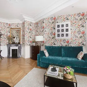 Le Beau Marais - Luxury Apartments, Air Cond, Lift Apartment Paris